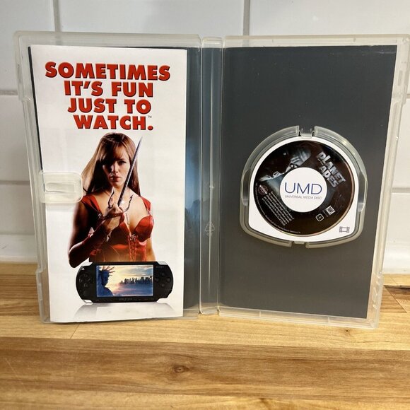 Planet of the Apes (UMD Video for PSP, 2006, Canadian Widescreen) - Picture 6 of 8